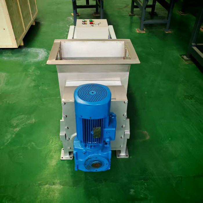 China Dewater Screw Press Machine.jpg